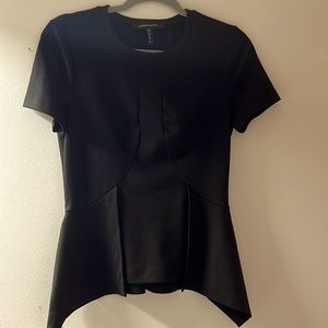 BCBGMAXAZRIA TOP
